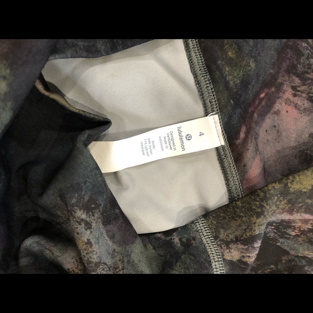 ***SOLD Lululemon radiant multi color leggings - Picture 4 of 4